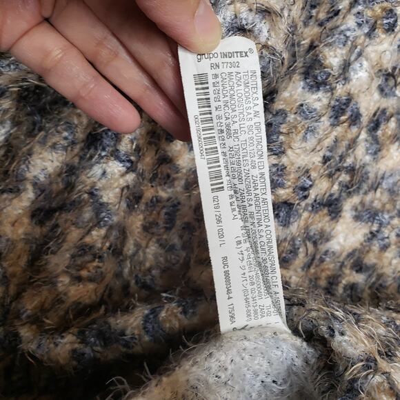 Zara| Animal Print Light pullover sweater - Picture 4 of 8